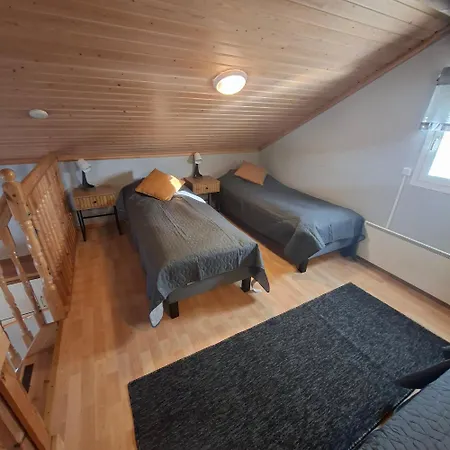Apartment Metsaetuuli 5 *